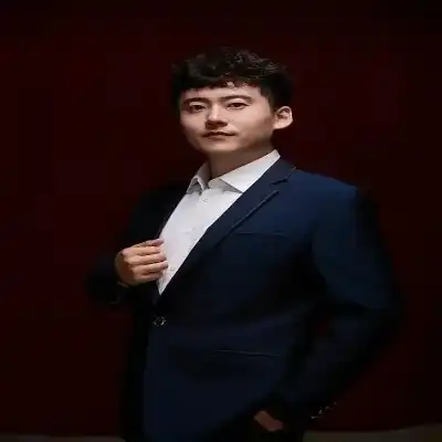 卜云蔚